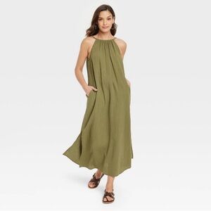 Scoop Back Maxi Dress